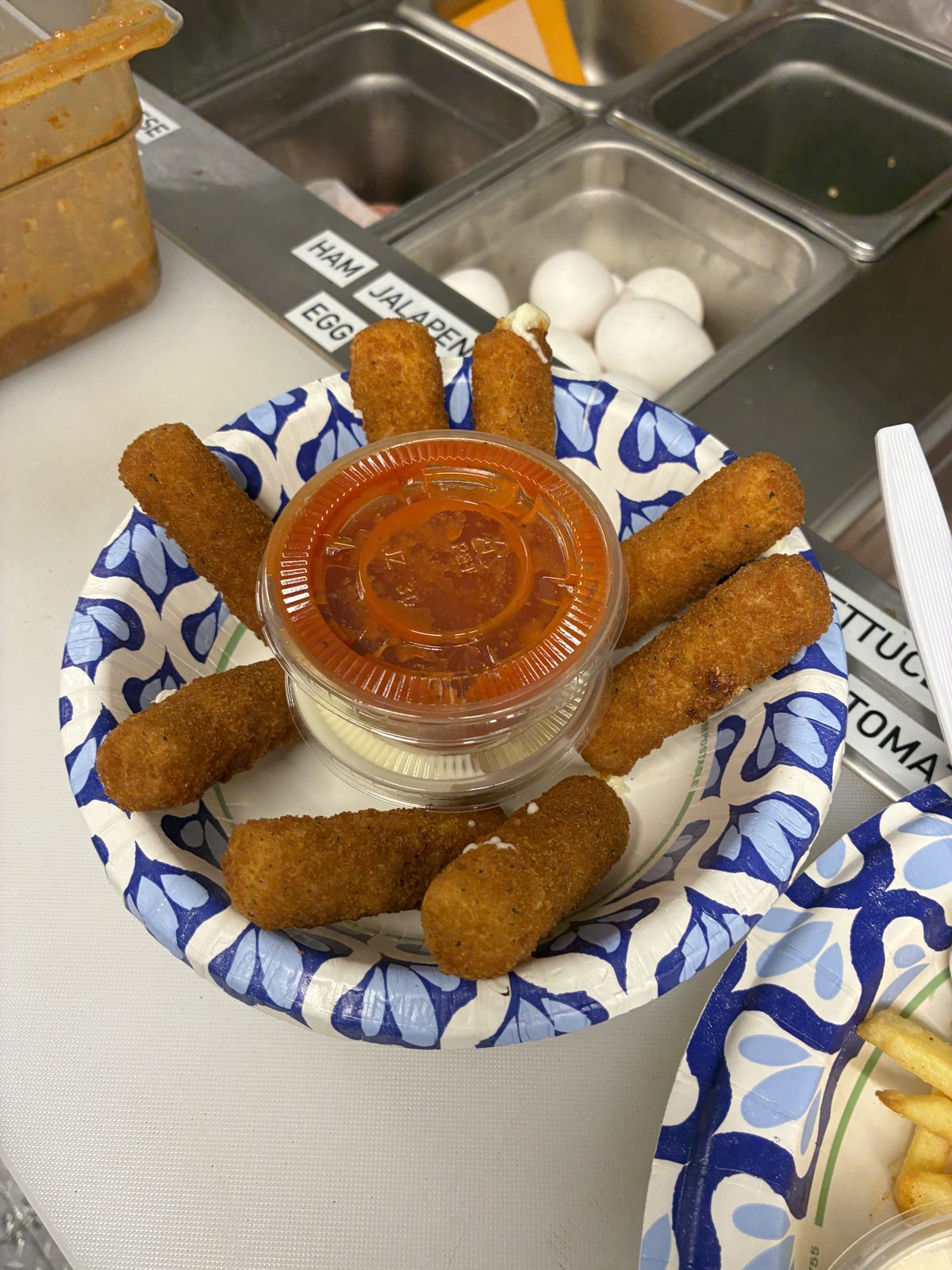 Mozzarella sticks with marinara